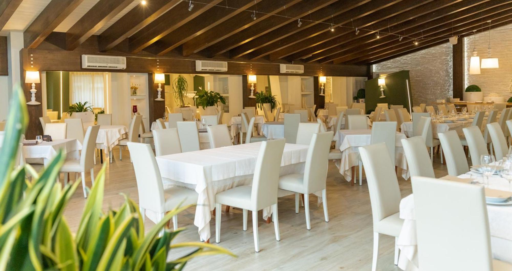 וילטה בריאה Hotel Degli Olmi מראה חיצוני תמונה